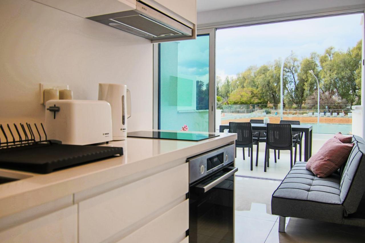 Phaedrus Living - Seaside Luxury Flat Harbour 103 Apartamento Pafos Exterior foto